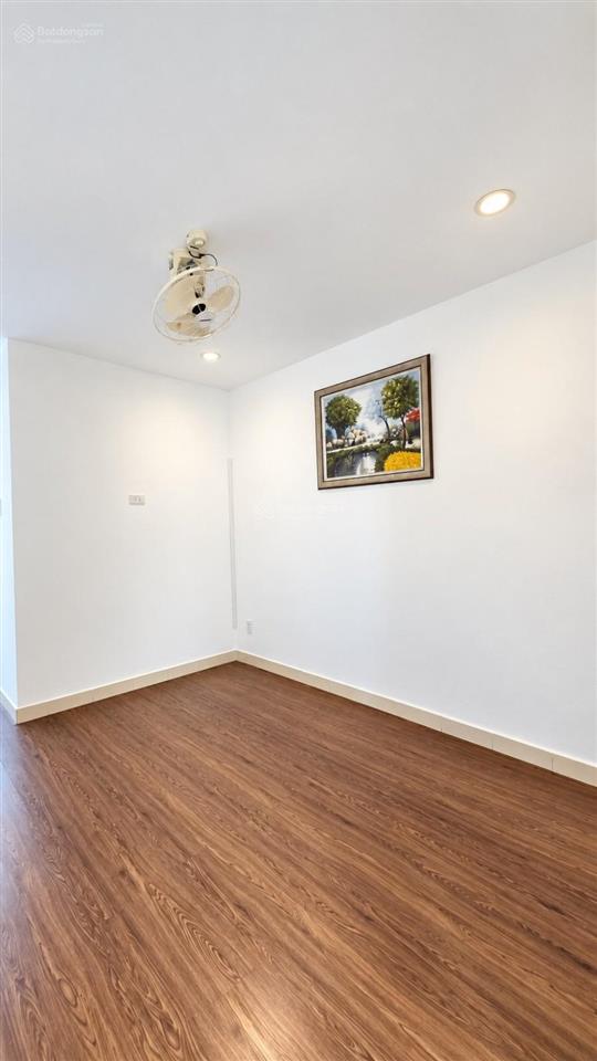 Giá 2,7 tỷ cc kim sơn 41m shr 1pn 1wc có thang máy ban công view đẹp