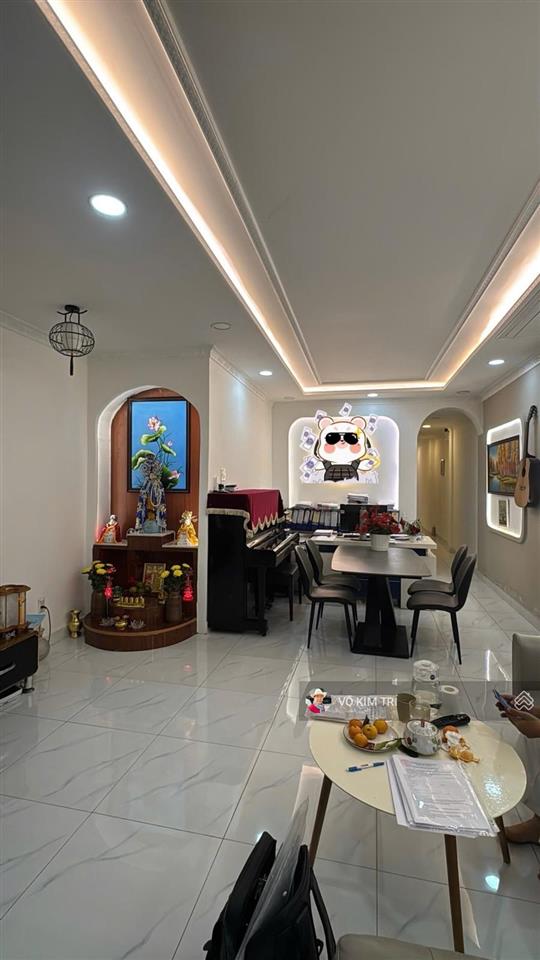 Giá 6,2 tỷ tầng trệt cc hồ biểu chánh shr 3pn 2wc khu hải quan