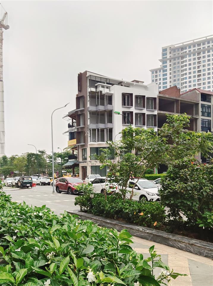 Shophouse 6 tầng Ciputra  600m²  Gần trường quốc tế  100 triệu/tháng  Phù hợp Trung tâm
