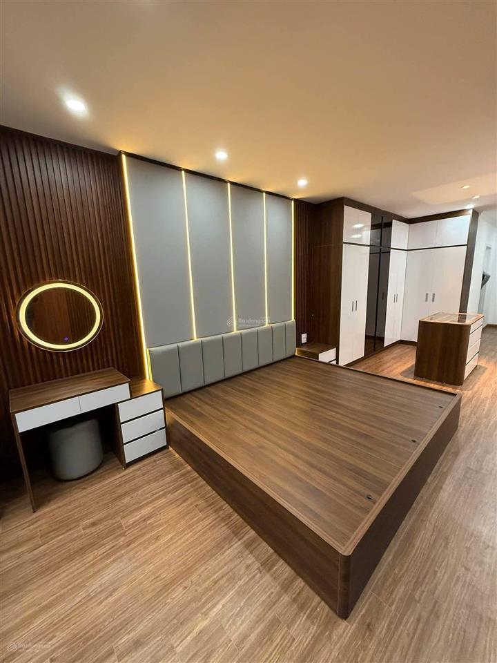 Bán nhà tôn đức thắng 20m ra ô tô 6 tầng thang máy full nội thất giá yêu thương