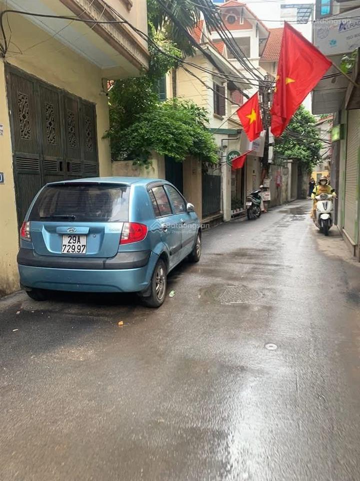 Bán nhà cầu giấy ô tô đỗ cửa lô góc  ngõ thông kinh doanh  giá tốt nhất khu vực