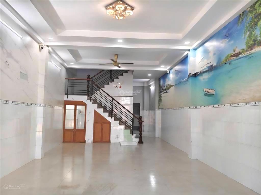 Mặt tiề.n cạnh lê trọng tấ.n  aeo.n maill tphu  kinh doanh  ( 5x18m )