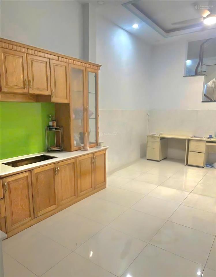 Bán nhà đẹp cạnh tâ.n kỳ tân quý  hẻm xe tải  ( 4x18m )