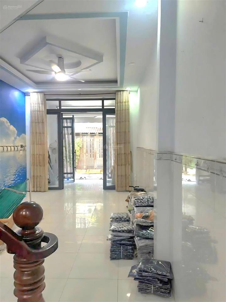 Bán nhà đẹp cạnh tâ.n kỳ tân quý  hẻm xe tải  ( 4x18m )