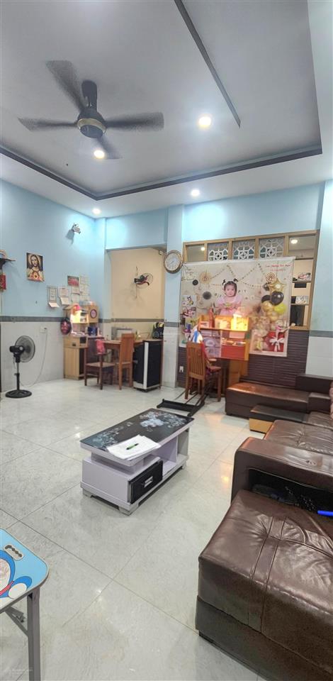 Bán nhà đẹp cạnh tâ.n kỳ tân quý  hẻm xe hơi  ( 5.6x16m )