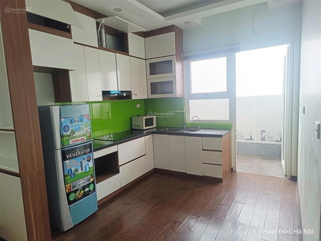 Chính chủ bán căn hộ 70m2  tầng trung  2,7x tỷ  chưa qua tay
