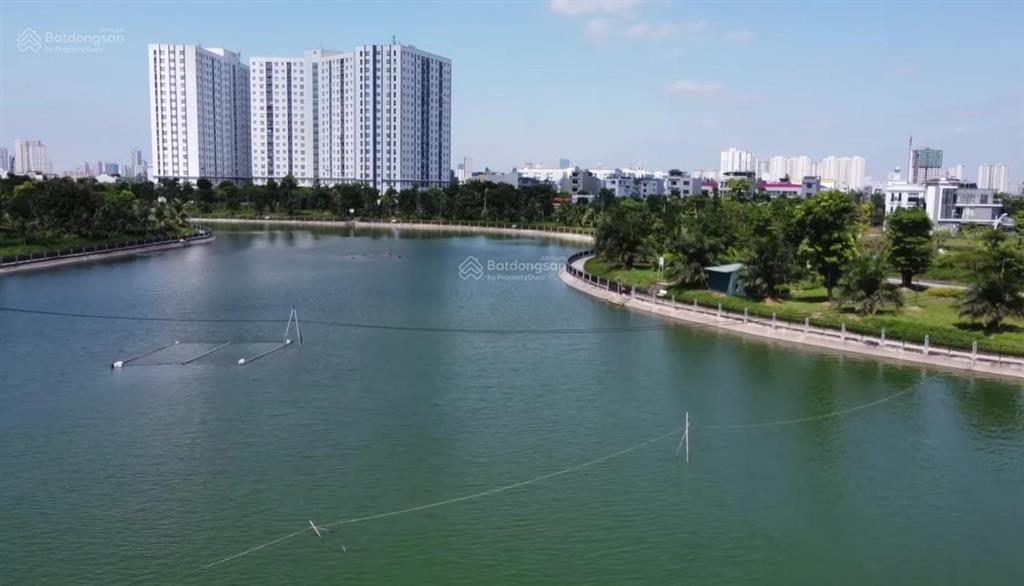 Bán liền kề vị trí đẹp gần hồ, gần chung cư giá rẻ nhất thị trường