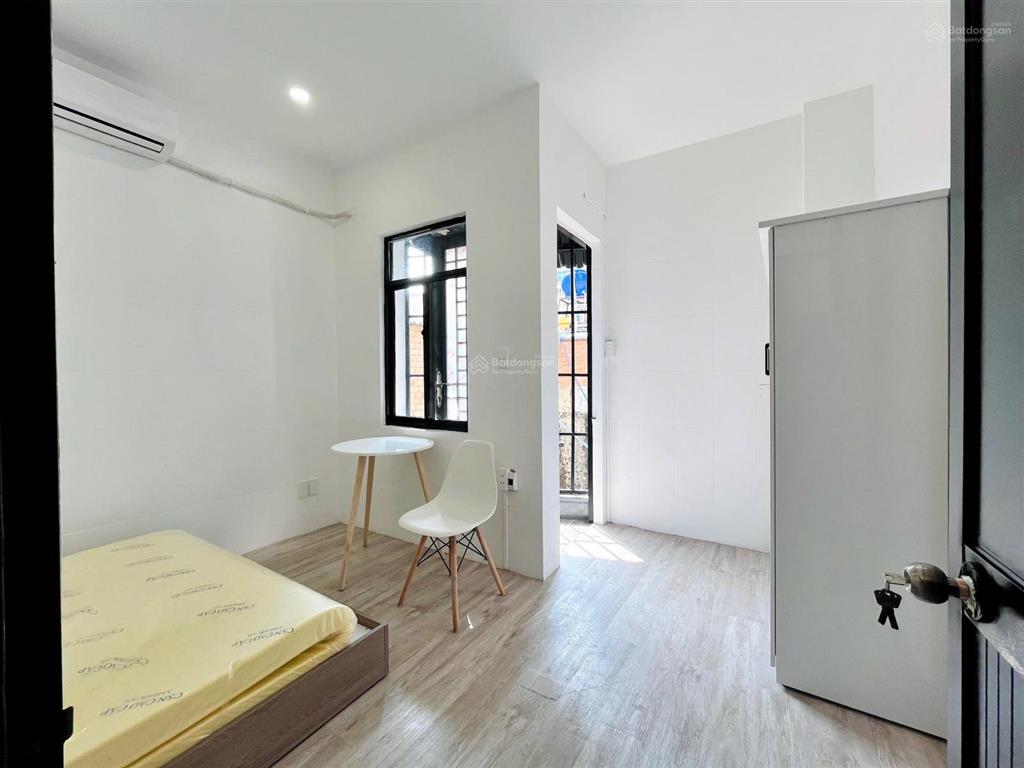 Cho thuê 2pn full nt balcon cửa sổ 45m2 new 4ng4xe ngay nguyễn chí thanh nhà thi đấu phú thọ q11