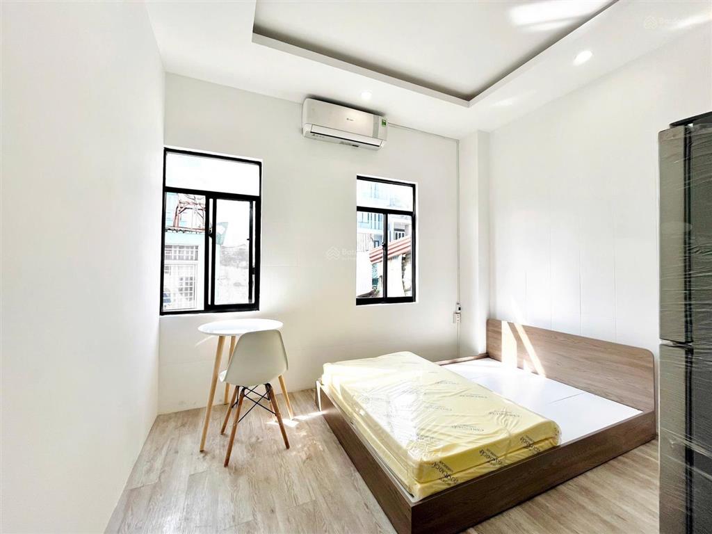 Cho thuê 2pn full nt balcon cửa sổ 45m2 new 4ng4xe ngay nguyễn chí thanh nhà thi đấu phú thọ q11