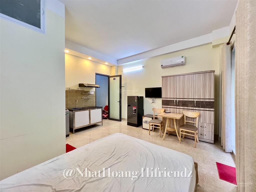 Siêu hot! căn hộ studio balcony siêu thoáng 30m2 ngay thành thái q10, đh hoa sen, cầu vượt 3/2