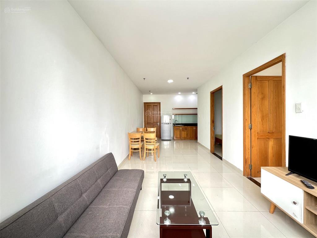 Cho thuê căn hộ cc mini 2pn 60m2 hầm xe thang máy bảo vệ ngay trục cmt8 công viên lê thị riêng