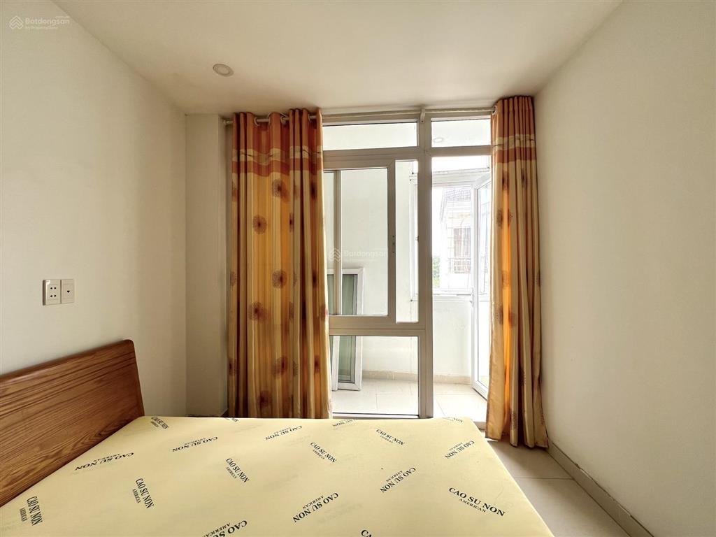 Cho thuê căn hộ cc mini 2pn 60m2 hầm xe thang máy bảo vệ ngay trục cmt8 công viên lê thị riêng