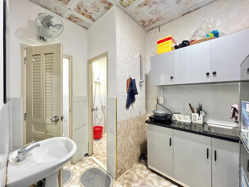 Giá rẻ! cho thuê 2pn 2wc 40m2 full nội thất 4ng3xe ngay đối diện siêu thị big c đh bách khoa q10