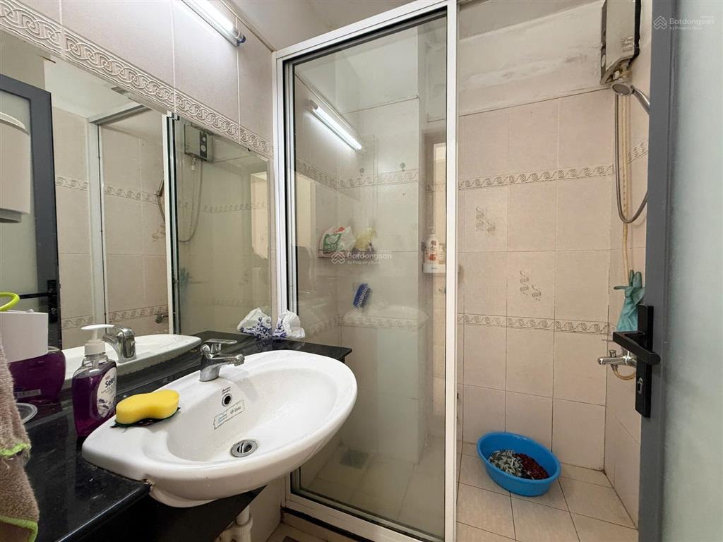 Cho thuê 1pn tách bếp balcon 5tr8 25m2 ngay ngã 6 phù đổng đường lê thị riêng quận 1