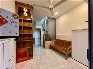 Nhà nguyên căn 3pn 4wc full nội thất cao cấp 3x5,5m ngay sát chung cư hado toà viettel quận 10