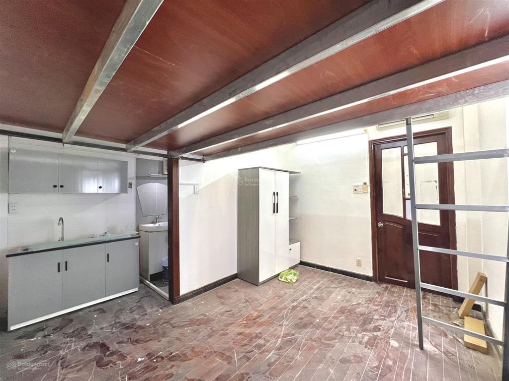 Cho thuê phòng gác cửa sổ thoáng 35m² 5ng3xe full nội thất new ngay sát đh kinh tế ueh quận 10