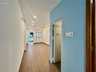 Căn hộ studio balcon 40m2 balcon lớn trống xa bếp tiện decor ngay chợ bàn cờ quận 3