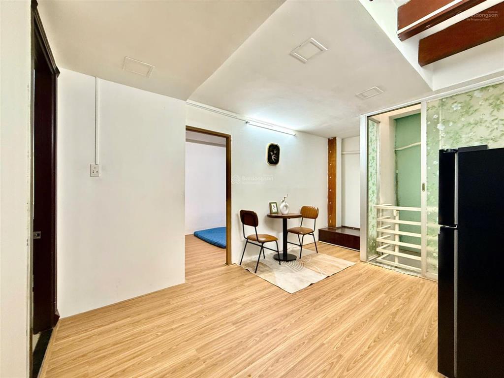 Cho thuê căn hộ 45m2  1 phòng ngủ tách bếp quận 10 có thang máy gần bách khoa đường lý thường kiệt