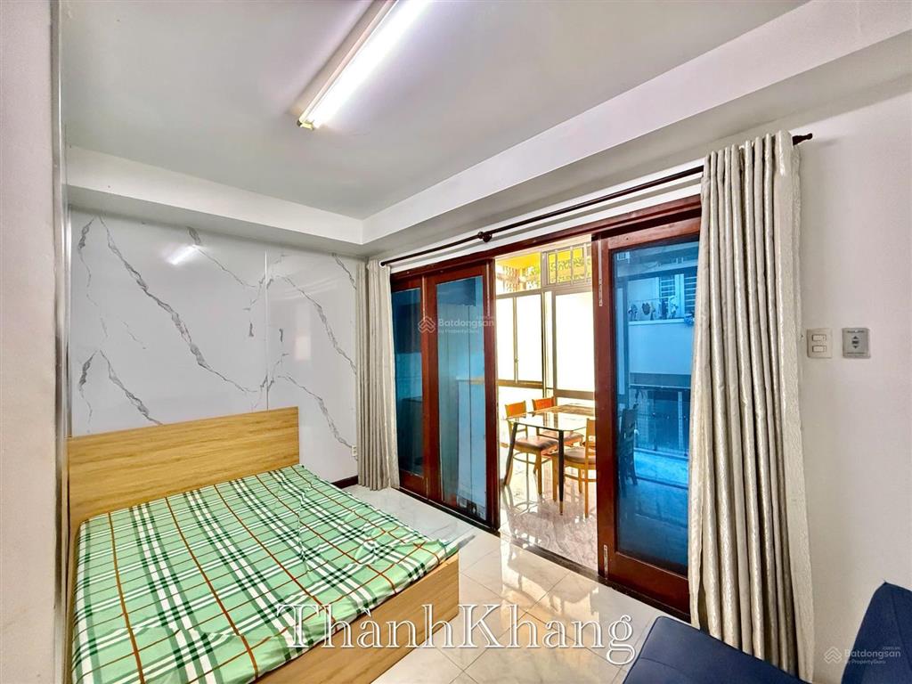Cho thuê 1pn tách bếp balcon 30m2, full nội thất ngay tô hiến thành siêu thị big c quận 10