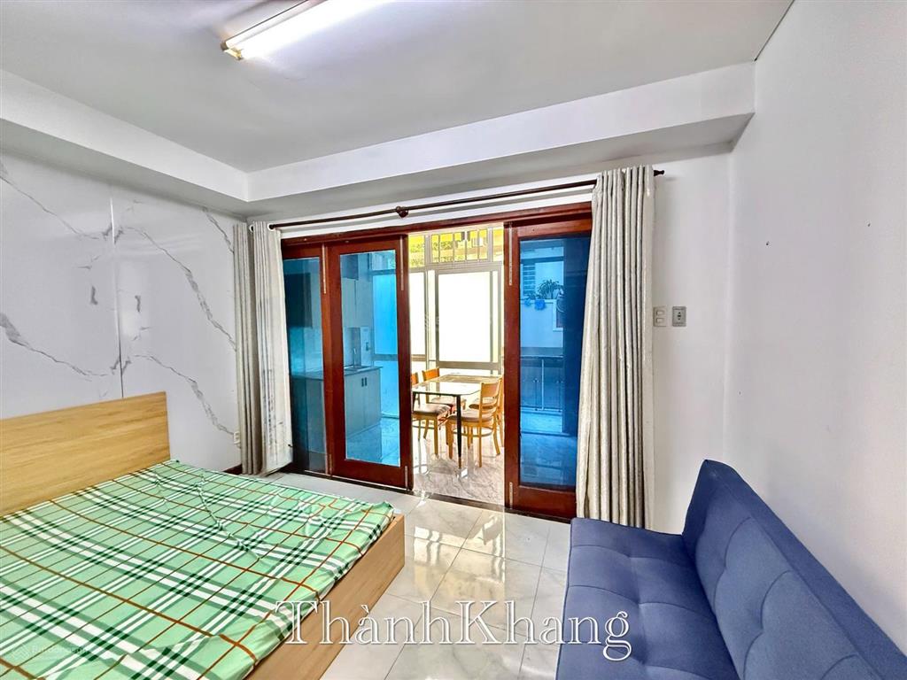 Cho thuê 1pn tách bếp balcon 30m2, full nội thất ngay tô hiến thành siêu thị big c quận 10