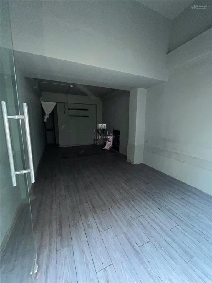 Cho thuê mặt bằng lữ gia 3x8m 24m2 kinh doanh tự do phù hợp kho live stream bán online ngay svđ pt