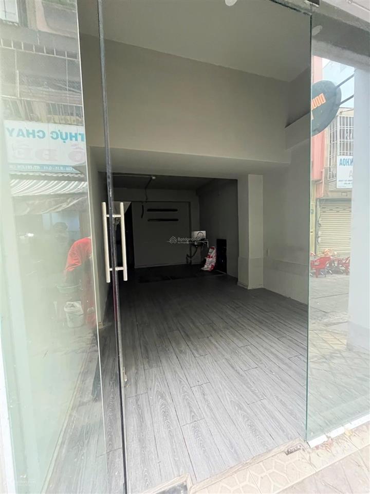 Cho thuê mặt bằng lữ gia 3x8m 24m2 kinh doanh tự do phù hợp kho live stream bán online ngay svđ pt