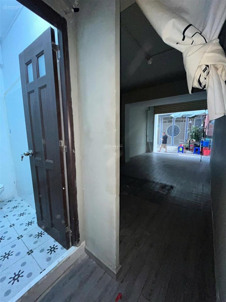 Cho thuê mặt bằng lữ gia 3x8m 24m2 kinh doanh tự do phù hợp kho live stream bán online ngay svđ pt