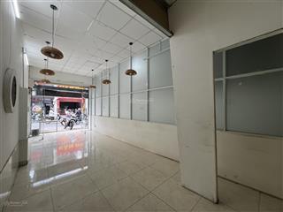 Cho thuê mặt bằng 3.8 x 12m mặt tiền âu cơ kinh doanh mọi ngành nghề có wc phòng ngủ riêng qtb