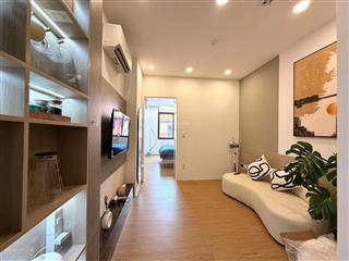 Căn hộ cao cấp, luxury tách bếp 40m2, ngay 3/2 quận 10, chỉ tính điện, gần vạn hạnh mall