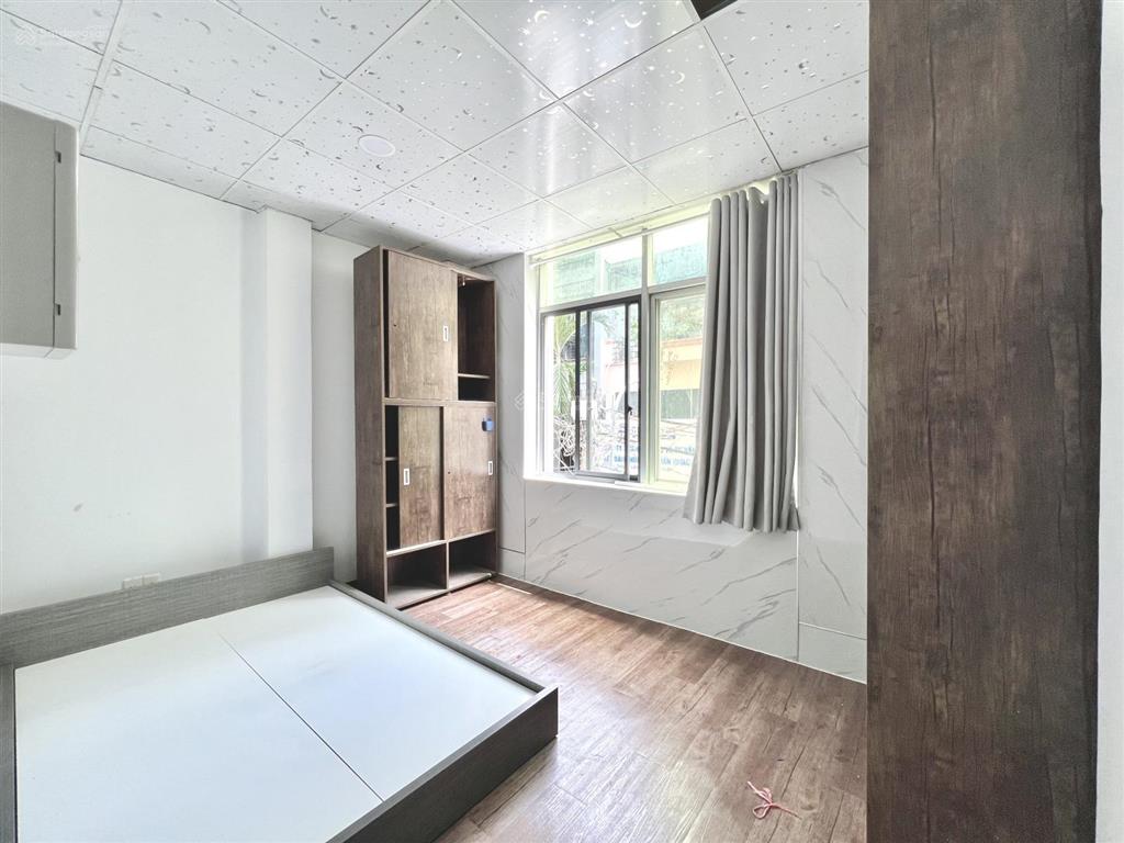 Cho thuê căn hộ 2 phòng ngủ 2wc 5ng4xe 50m2 full nội thất cửa sổ máy giặt riêng tô hiến thành q10