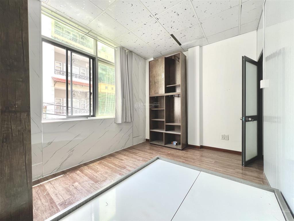 Cho thuê căn hộ 2 phòng ngủ 2wc 5ng4xe 50m2 full nội thất cửa sổ máy giặt riêng tô hiến thành q10