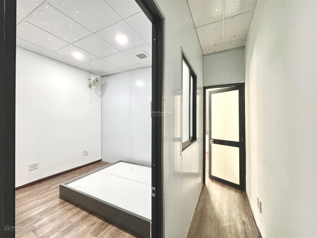 Cho thuê căn hộ 2 phòng ngủ 2wc 5ng4xe 50m2 full nội thất cửa sổ máy giặt riêng tô hiến thành q10