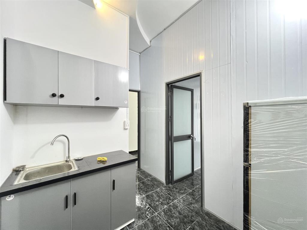 Cho thuê căn hộ 2pn 45m² full nội thất new balcon thoáng 4ng3xe ngay đh kinh tế ueh quận 10