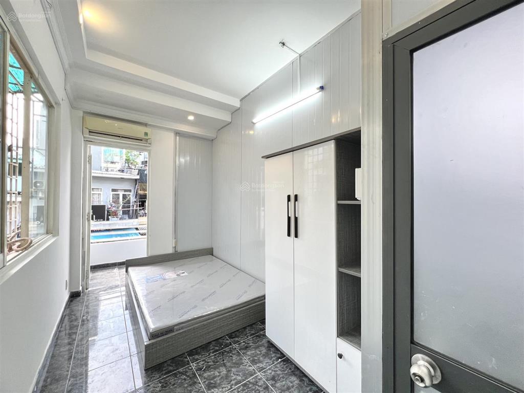 Cho thuê căn hộ 2pn 45m² full nội thất new balcon thoáng 4ng3xe ngay đh kinh tế ueh quận 10