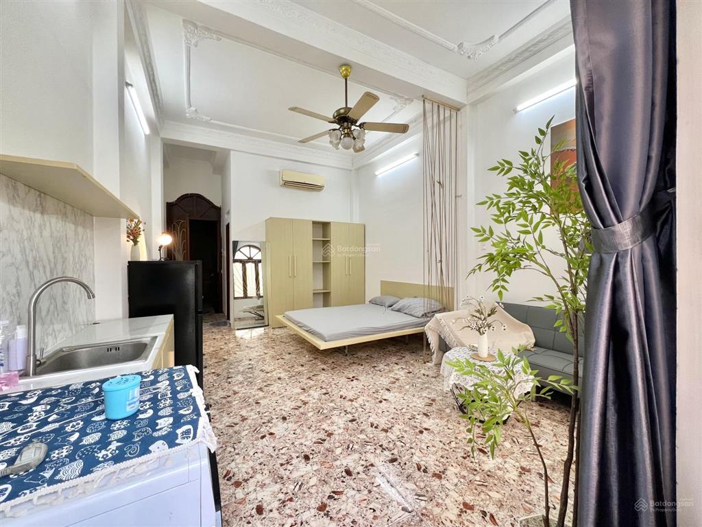 Cho thuê căn hộ studio 35m2 balcon full nt 4ng4xe ngay cao thắng gần đh kinh tế ueh, đh sgu, cđ kt
