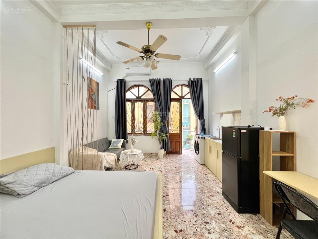 Cho thuê căn hộ studio 35m2 balcon full nt 4ng4xe ngay cao thắng gần đh kinh tế ueh, đh sgu, cđ kt