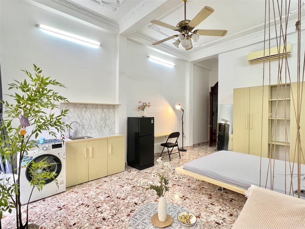 Cho thuê căn hộ studio 35m2 balcon full nt 4ng4xe ngay cao thắng gần đh kinh tế ueh, đh sgu, cđ kt