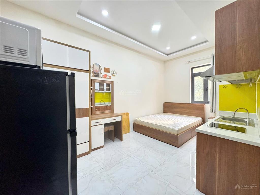 Cho thuê phòng studio cửa sổ 25m2 full nt cao cấp ngay cầu vượt 3/2 đường thành thái đh hoa sen q10