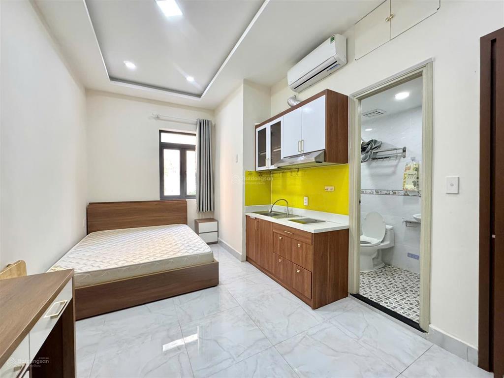 Cho thuê phòng studio cửa sổ 25m2 full nt cao cấp ngay cầu vượt 3/2 đường thành thái đh hoa sen q10