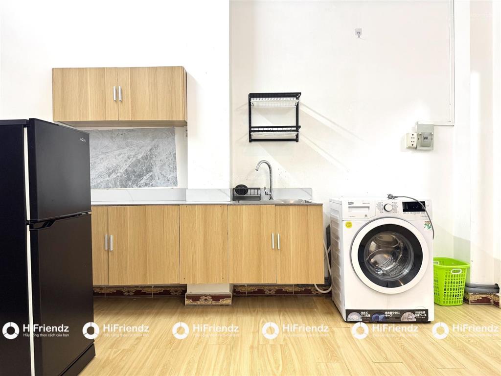 Cho thuê 2pn 55m2 4ng4xe balcon full nt giặt riêng ngay chân cầu vượt 3/2 nút giao thành thái q10