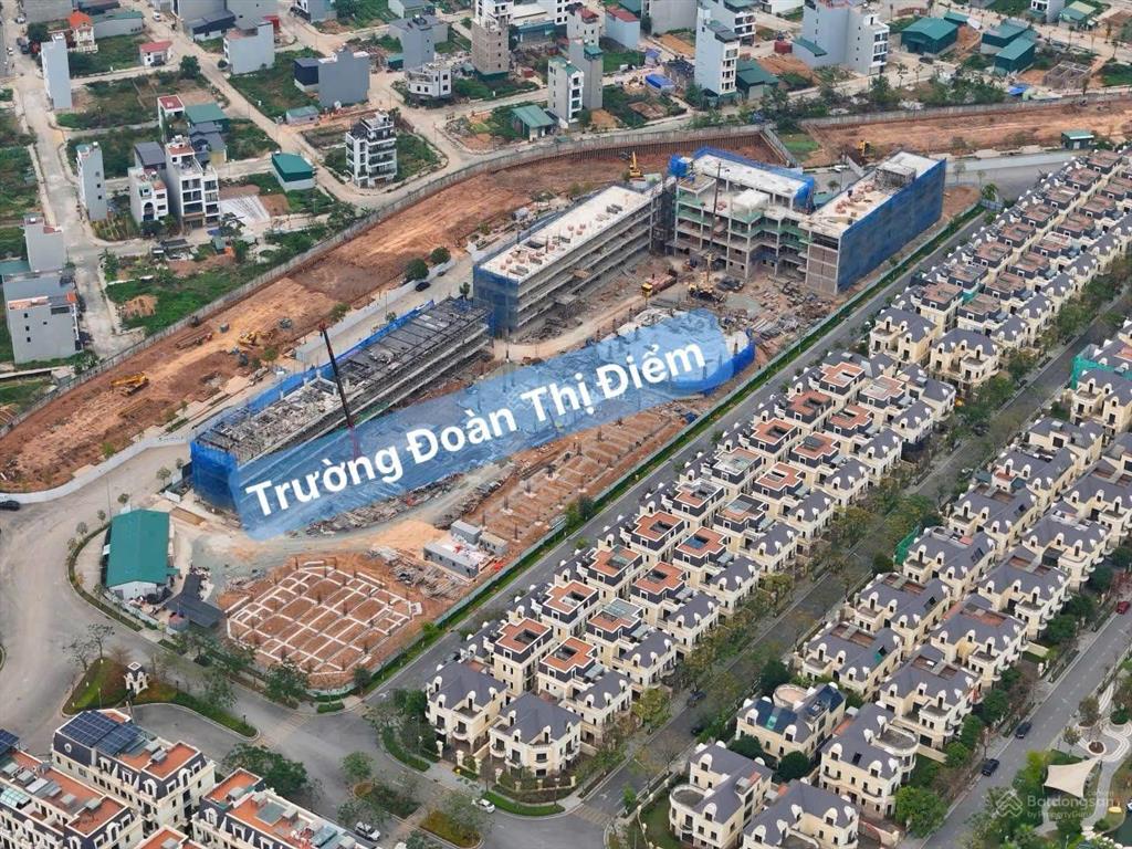 Em thảo bán 2n trục 10 cực hiếm, ban công đông nam, có hỗ trợ vay