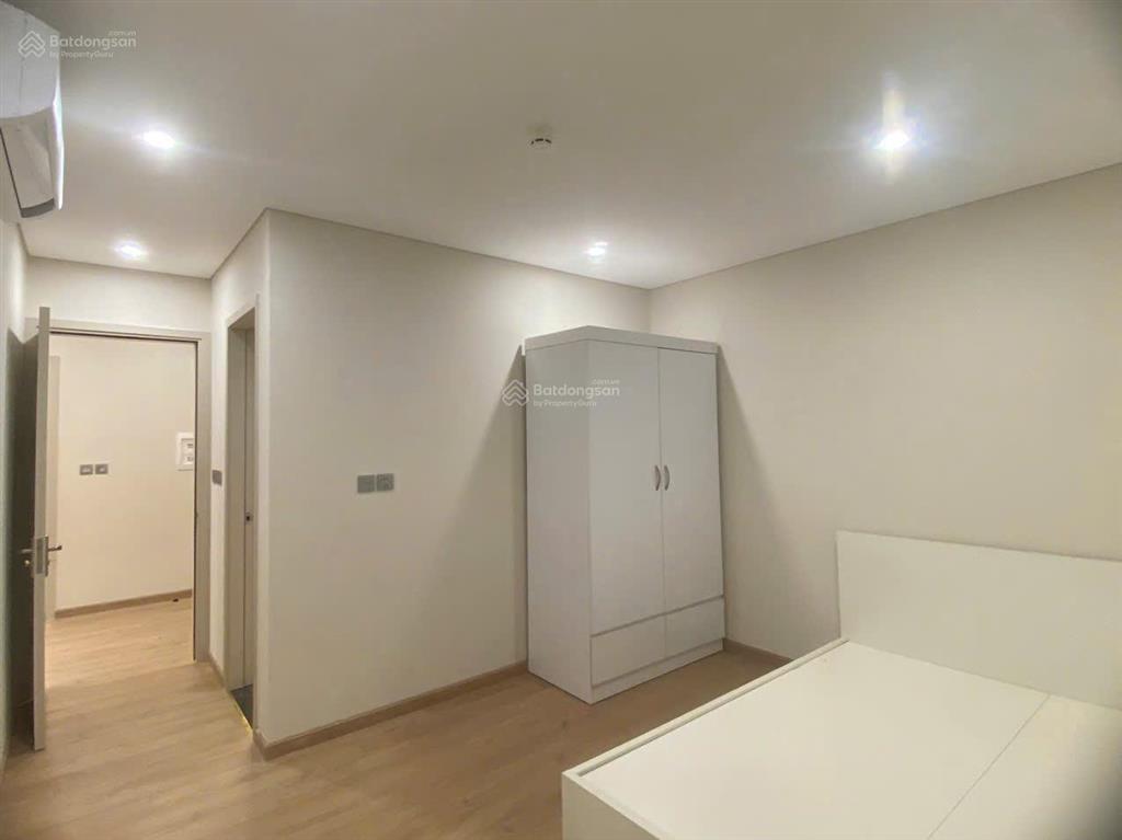 Bán căn 2n + 1 giá tốt nhỉnh 6 tỷ đã gồm thuế + phí + 5%