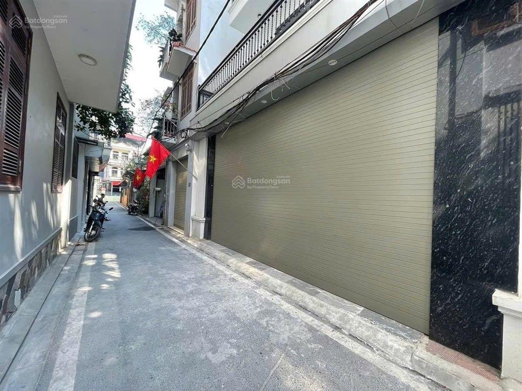 Chính chủ bán nhà phân lô ô tô đỗ cửa phố nguyễn văn cừ , long biên ! dt 132 m ,5 tầng , mt 8 m