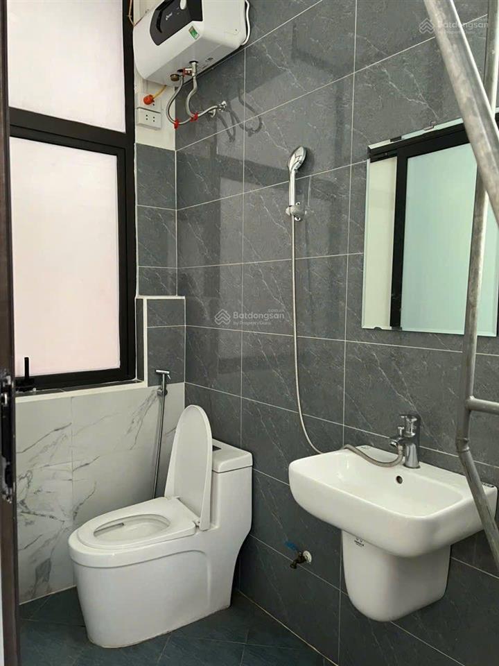 Siêu siêu hót ! nhà mặt ngõ ô tô , lô góc 3 mặt thoáng trung tâm đống đa , 26m , 6 tầng , giá 7,6 t