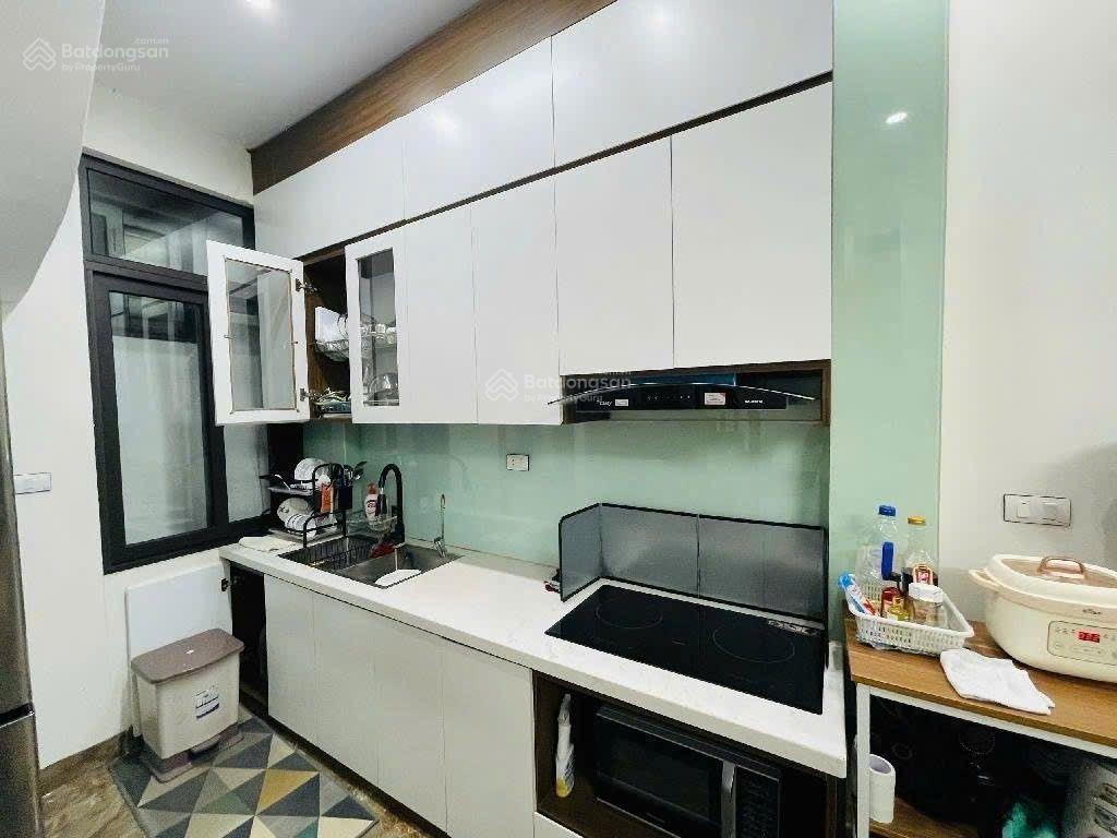 Siêu siêu hót ! nhà mặt ngõ ô tô , lô góc 3 mặt thoáng trung tâm đống đa , 26m , 6 tầng , giá 7,6 t