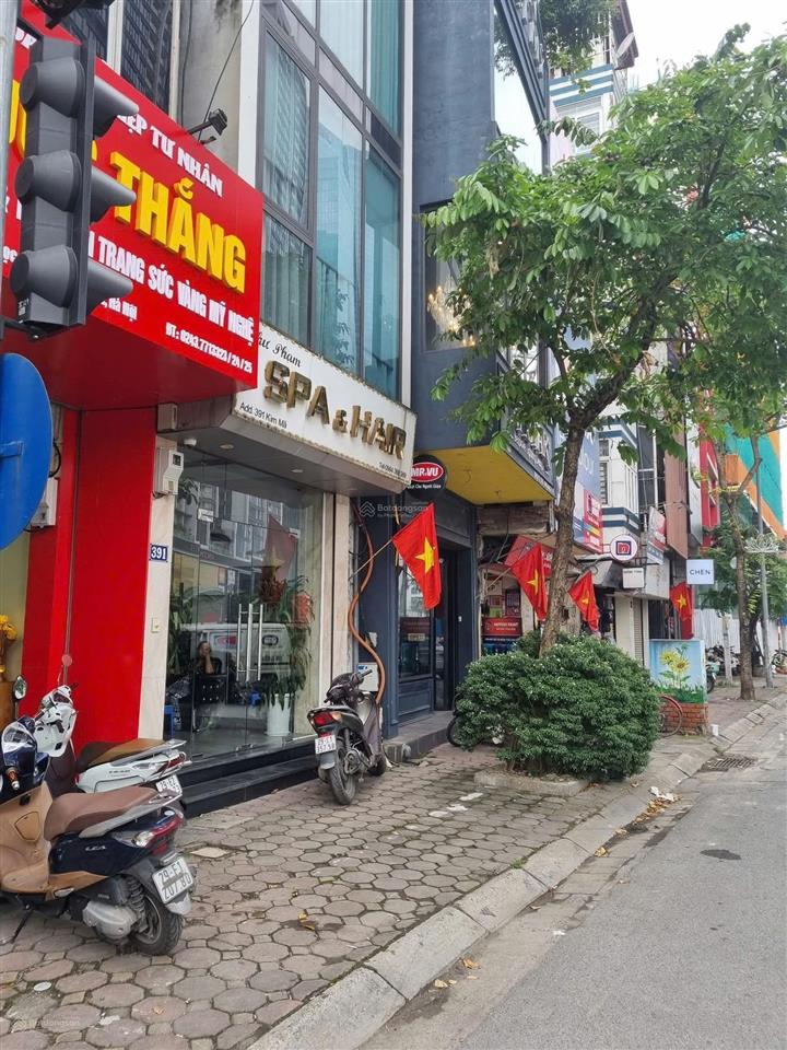 Tôi chính chủ bán căn nhà mặt phố kim mã, vỉa hè rộng mênh mông, kinh doanh sầm uất!