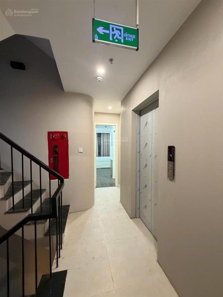 Tòa căn hộ thiết kế cao cấp lõi ba đình 110m2 xây mới 10 tầng có hầm, dt 2,5 tỷ/năm, cách phố 30m