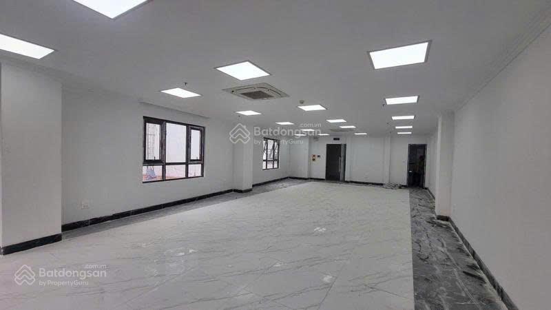 Toà văn phòng lô góc mặt phố nguyễn trãi thanh xuân, dt 150m2 xây mới 10 tầng có hầm, nhỉnh 9x tỷ
