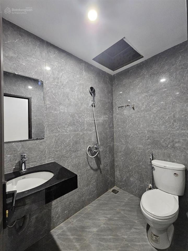 Chỉ 215tr/m2 tòa ccmn 7t có hầm phố hoàng hoa thám dt 122m2 mt 7m 27 căn hộ  dt 150 triệu/tháng