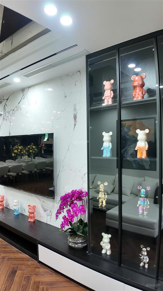 Phân lô vip trung kính xây mới 7 tầng thang máy  ô tô tránh  kinh doanh văn phòng